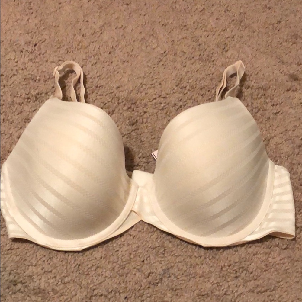 Victoria’s Secret Demi bra
